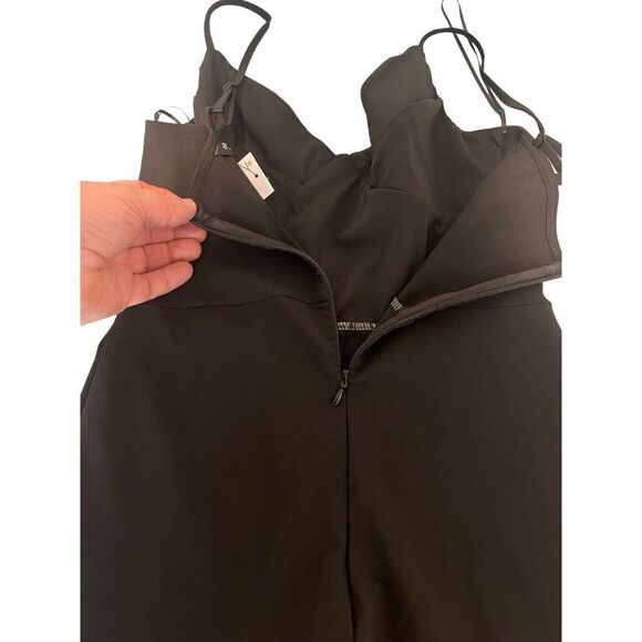 Miss Selfridge By ASOS Jumpsuit Womens Size 6 Black Sleeveless Mock Neck NEW - Picture 11 of 13